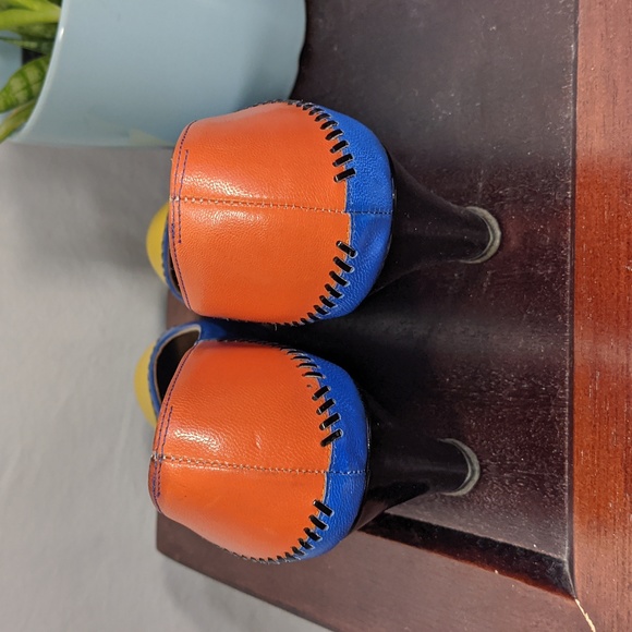 Vintage 80's yellow/blue/red block print leather heels by Bill Valentine - Picture 4 of 7